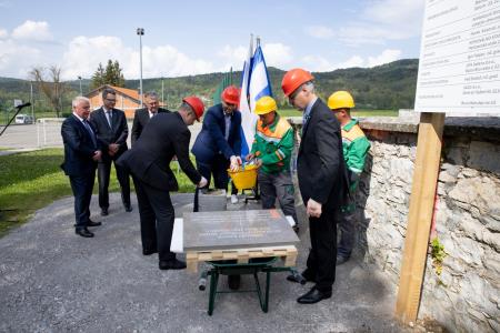 POSTAVITEV TEMELJNEGA KAMNA V ŠMIHELU 9.5.2022 - Valter Leban-7277
